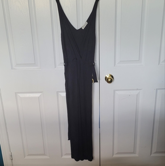 Poison Ivy Romper - Picture 3 of 4